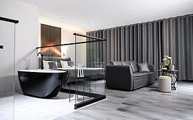 Grey Star Hotel